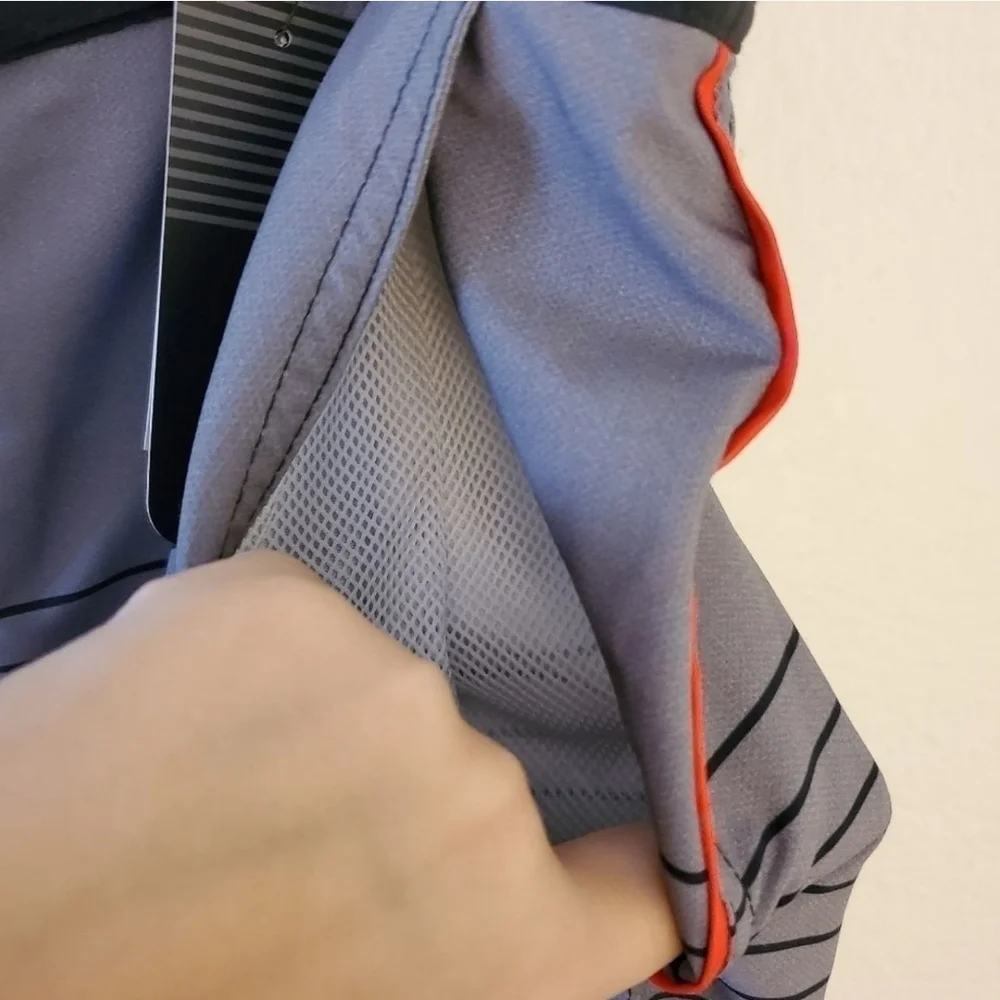 Ocean current brand men' swim trunks in size 36.